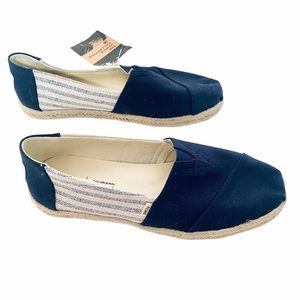 Toms Navy and White Espadrilles